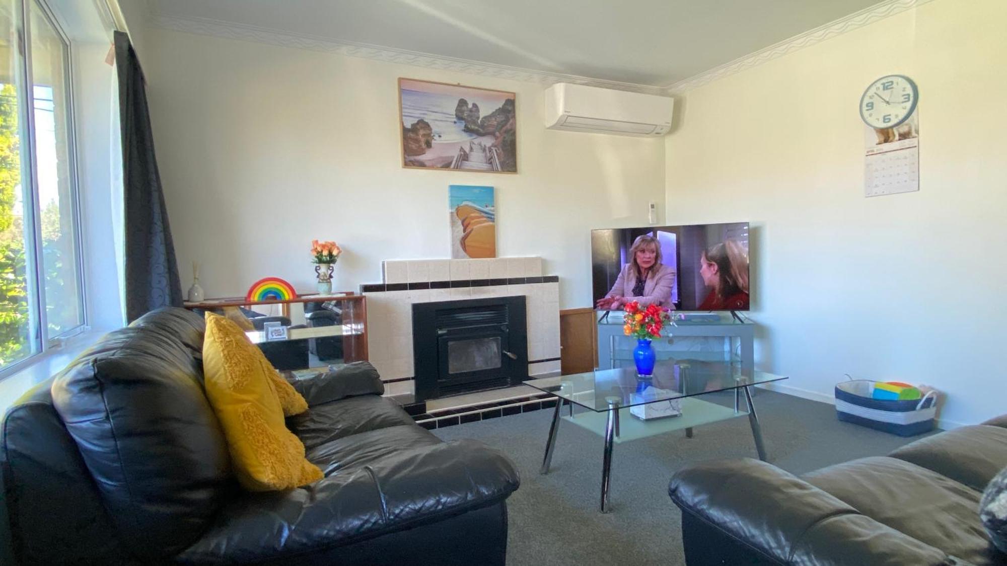 3 Bedroom By The Reserve *